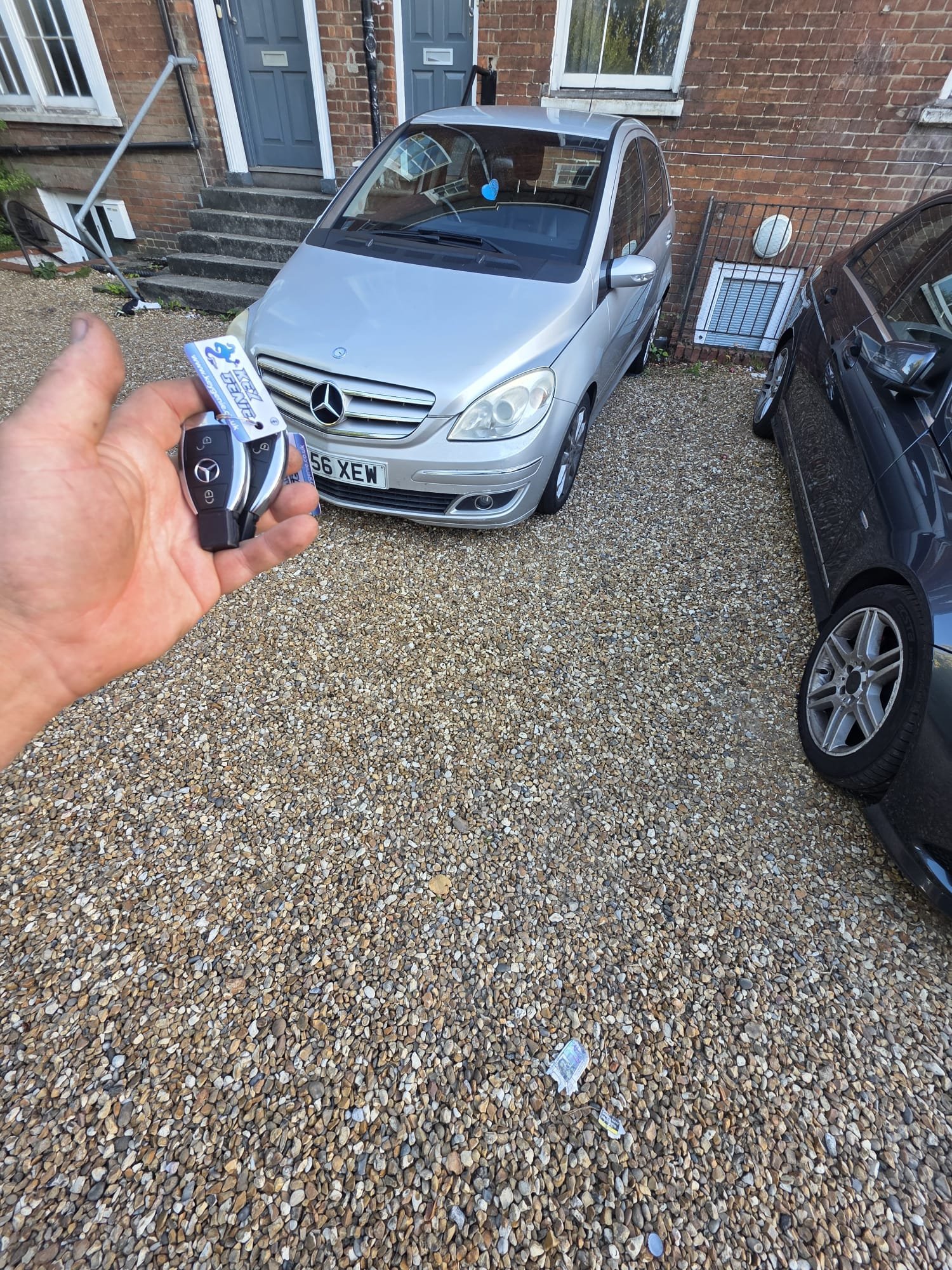Mercedes B-Class all keys lost replacement job by Key Genie