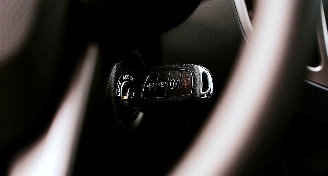 Broken key extraction from a car lock in Reading